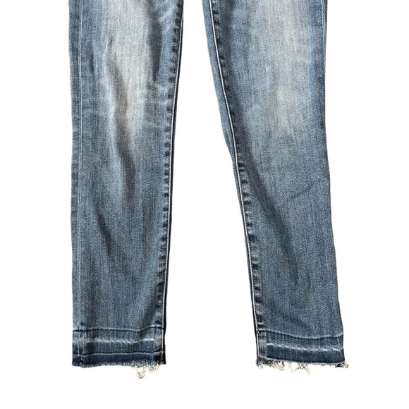 Aritzia Denim Forum Nico Mid Rise Skinny Raw Hem Crop Jeans - Picture 5 of 8